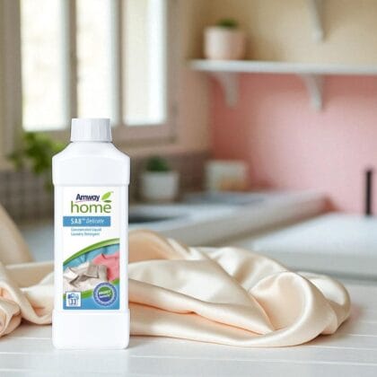 Amway Home™ SA8™ Delicate Концентрированное жидкое средство для стирки деликатных тканей (1 л)